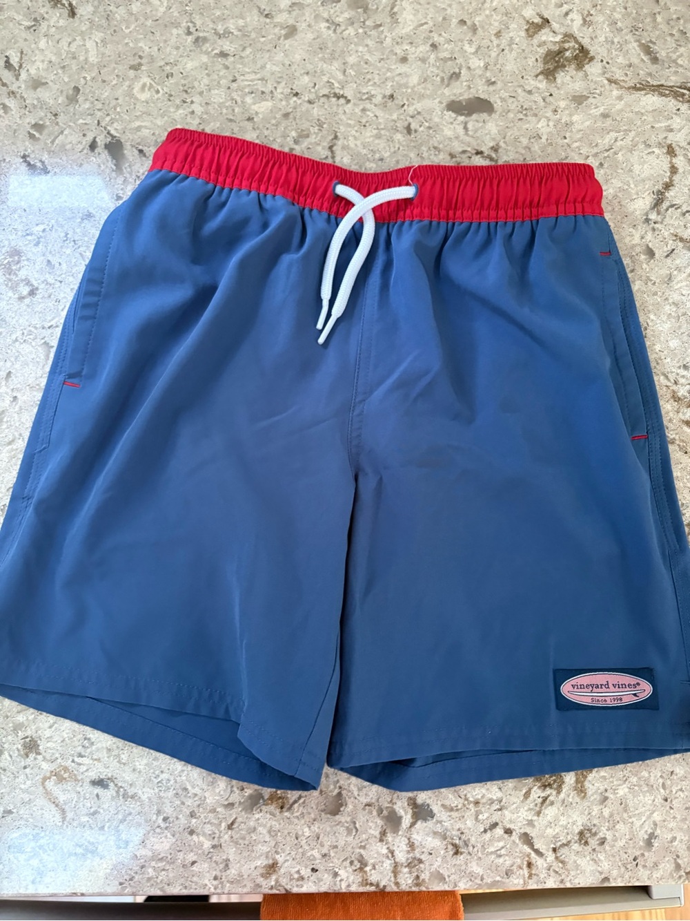 Vineyard Vines Boys Blue Swim Trunks with Red Waistband Size Small (8-10). EUC